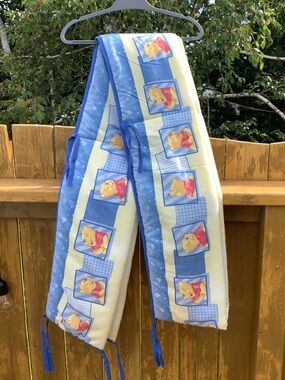 Vintage Disney Winnie the Pooh Baby Crib Bumper Pad 1998 Yellow Blue Cream